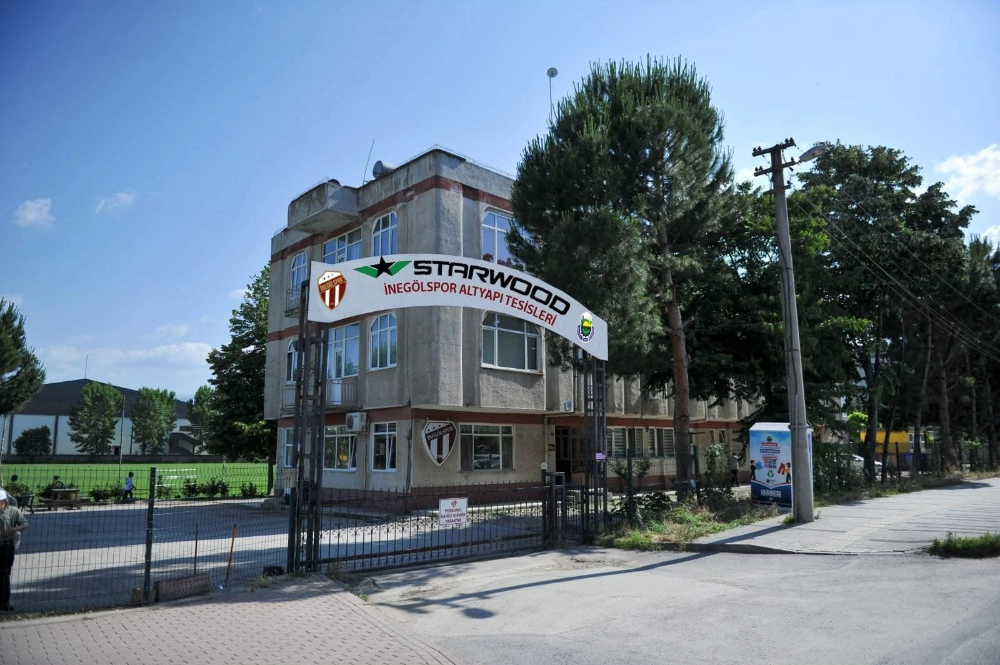 İnegölspor'dan Futbolcu Seçmeleri Duyurusu